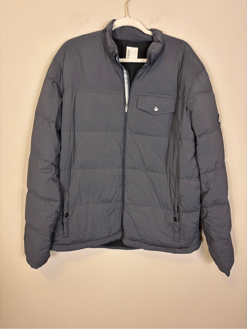 Vuori Meysan Gray Quilted Down Puffer Jacket Men’s XL - flawed